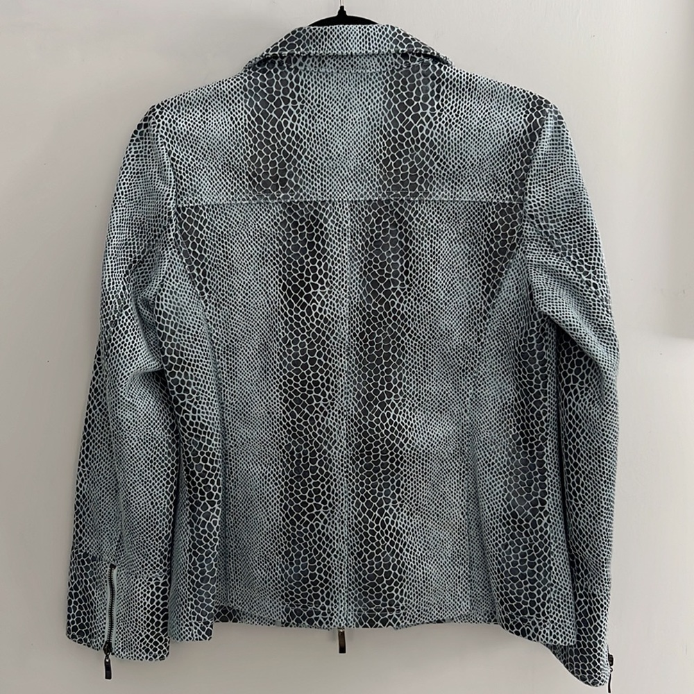Dialogue Jacket - Picture 5 of 15